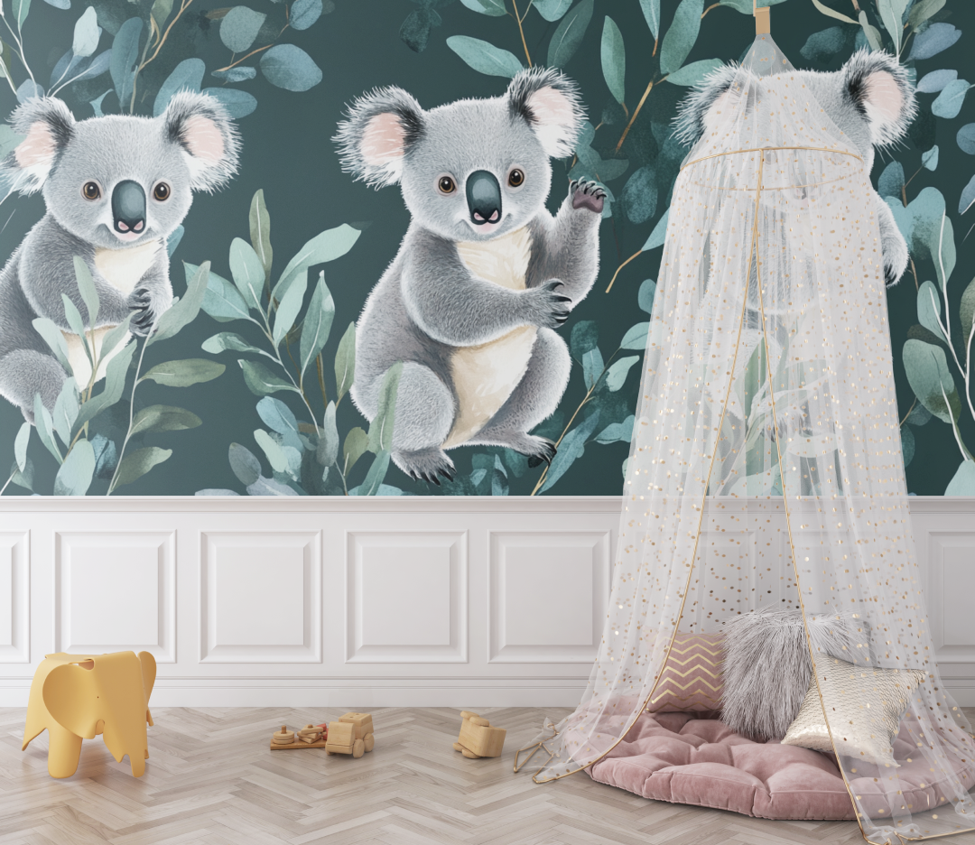 Papier peint koala dans une danse de feuilles bebe